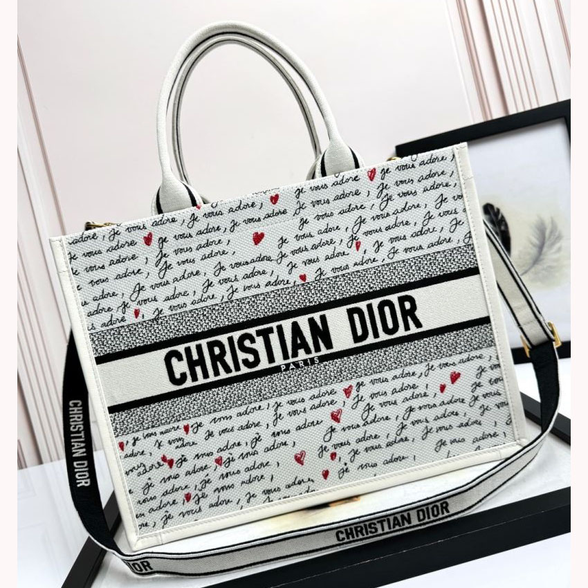 chr1st1an D10r shopping bags